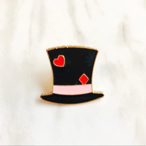 Jewelry - 🎉 New Alice in Wonderland Top Hat Pin